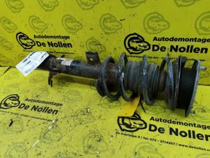 Used Front shock absorber, right Mini Mini (R56) 1.4 16V One Price € 125,00 Margin scheme offered by de Nollen autorecycling