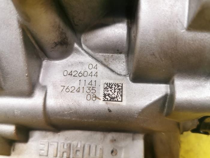 Bomba de aceite de un BMW 1 serie (F20) 118i 1.5 TwinPower 12V 2019