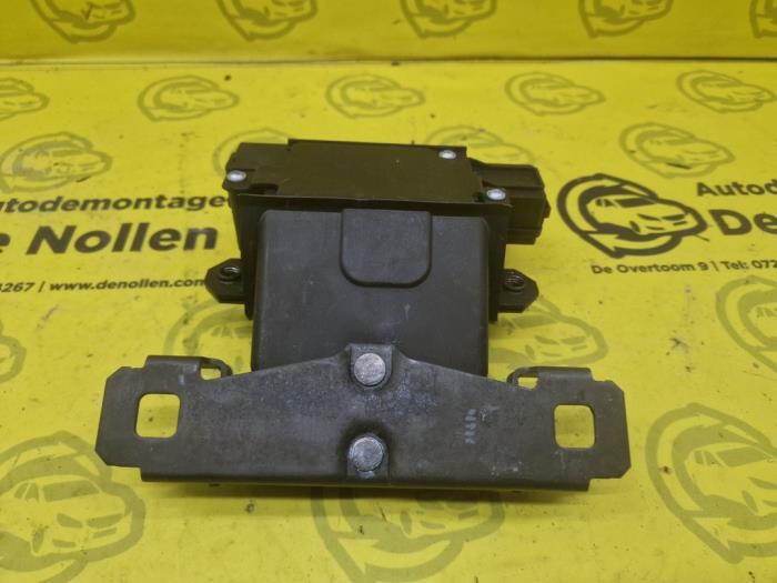 Tailgate lock mechanism Volvo V50 - 114204