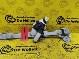 Gebrauchte Fenstermechanik 4-türig links vorne Dacia Sandero I (BS) 1.5 dCi 70 Preis € 50,00 Margenregelung angeboten von de Nollen autorecycling