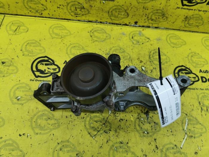 Używane Pompa wodna Mini Mini (F55) 1.5 12V Cooper D Cena € 50,00 Procedura marży oferowane przez autodemontage denollen