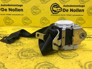 Used Front seatbelt, right Opel Meriva 1.4 16V Ecotec Price € 50,00 Margin scheme offered by de Nollen autorecycling