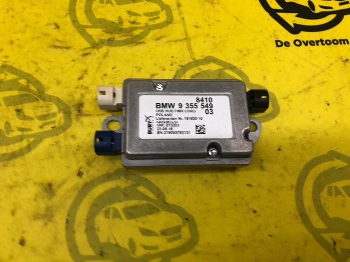 Begagnade USB-modul BMW 4 serie (F32) 435d xDrive 3.0 24V Pris € 74,95 Marginaltabell erbjuds av autodemontage denollen