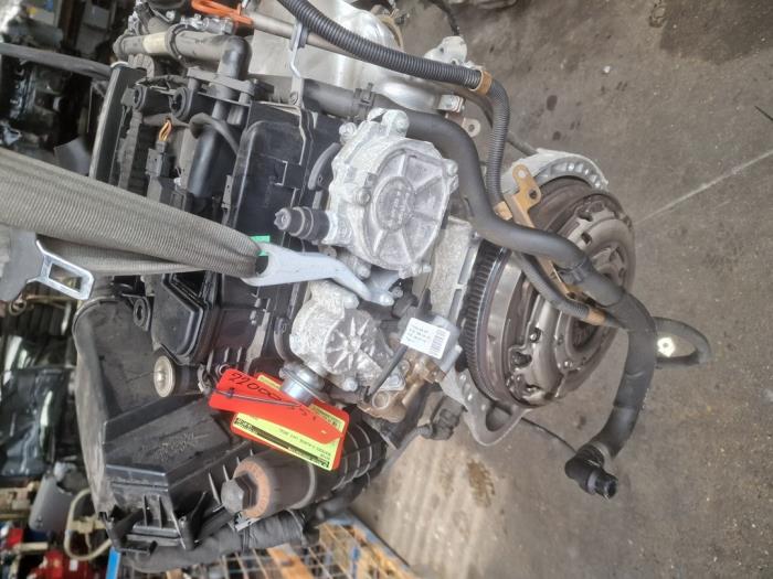 Engine Mercedes E E-200 CGI 16V BlueEfficiency - D271860