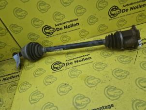 Used Front drive shaft, right Audi A6 Avant (C6) 2.0 TDI 16V Price € 40,00 Margin scheme offered by de Nollen autorecycling