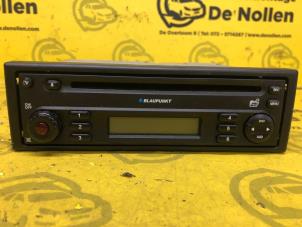 Used Radio CD player Dacia Sandero I (BS) 1.2 16V Price on request offered by de Nollen autorecycling