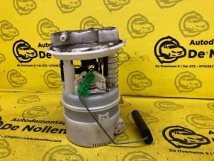Usagé Pompe carburant électrique Dacia Sandero I (BS) 1.2 16V Prix € 50,00 Règlement à la marge proposé par de Nollen autorecycling