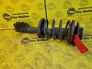 Used Front shock absorber rod, right Mitsubishi Carisma 1.6i 16V Price € 40,00 Margin scheme offered by de Nollen autorecycling