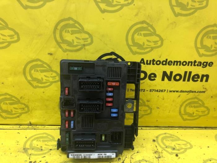 Fuse box Peugeot Partner 1.6 HDI 90 16V - 965061858000 SIEMENS