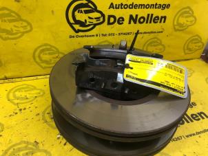 Used Brake disc + block front Volkswagen Polo III (6N1) 1.4i 60 Price € 50,00 Margin scheme offered by de Nollen autorecycling