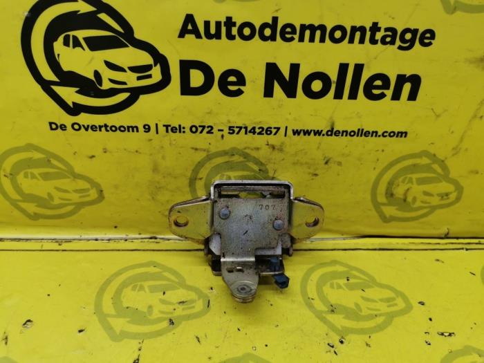 Tailgate lock mechanism Daihatsu Sirion 00707