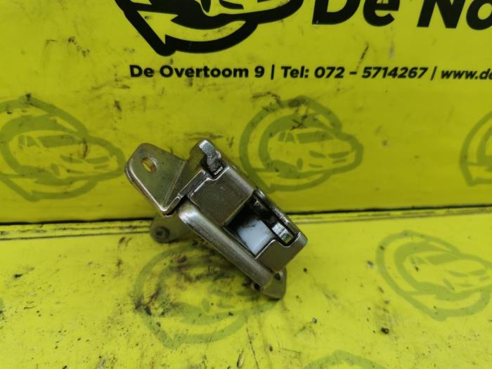 Tailgate lock mechanism Daihatsu Sirion 00707