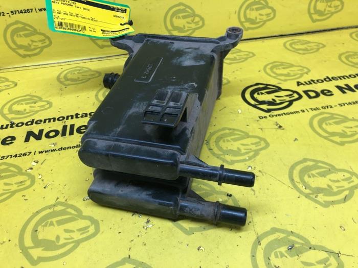 Gebrauchte Kohlenstofffilter Mini Paceman (R61) 1.6 16V Cooper S ALL4 Preis € 50,00 Margenregelung angeboten von autodemontage denollen