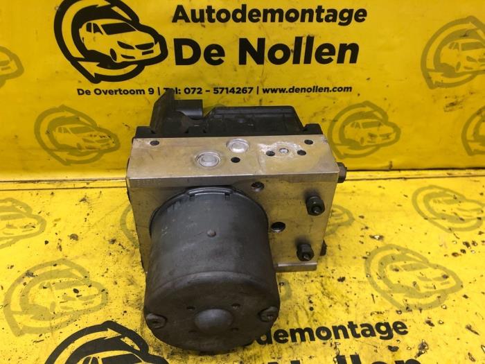 Usagé Bloc ABS Rover 75 2.5 V6 24V Charme Prix € 48,00 Règlement à la marge proposé par autodemontage denollen