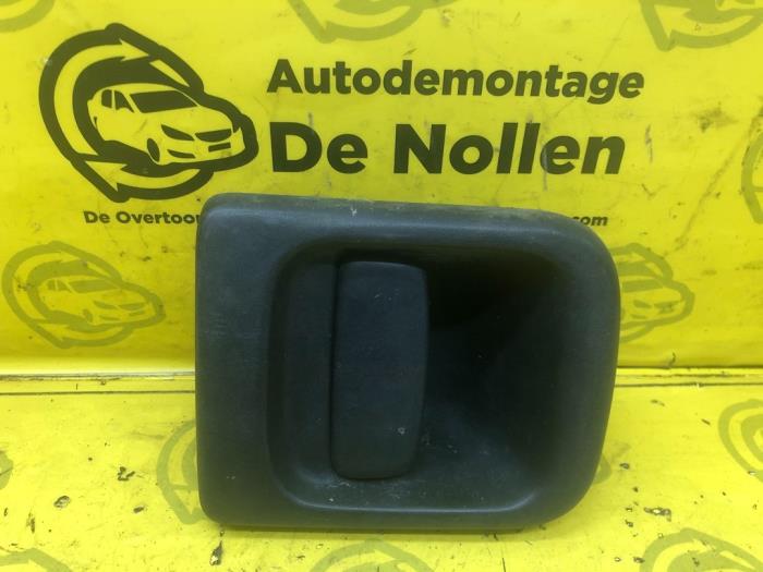 Handle from a Opel Movano Combi 2.5 D 2001