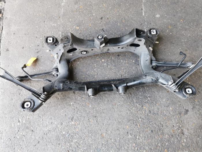 Used Subframe BMW 1 serie (F20) 114d 1.5 12V TwinPower Price € 100,00 Margin scheme offered by autodemontage denollen