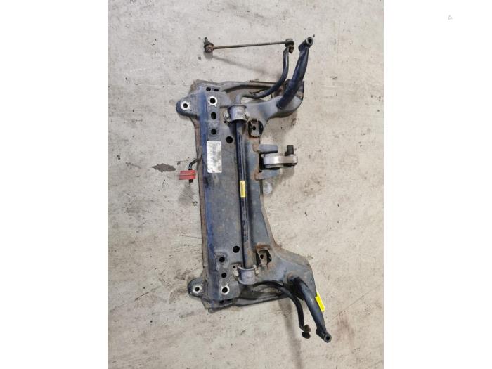 Used Subframe Ford Fusion 1.4 16V Price € 100,00 Margin scheme offered by autodemontage denollen