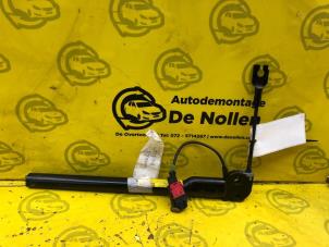 Gebrauchte Gurtsrammer rechts Renault Modus/Grand Modus (JP) 1.2 16V GPL Preis € 50,00 Margenregelung angeboten von de Nollen autorecycling