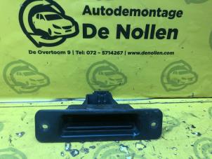 Used Tailgate switch Peugeot 807 2.0 16V Price € 25,00 Margin scheme offered by de Nollen autorecycling