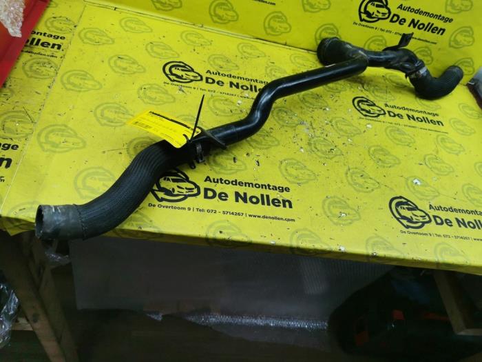 Gebrauchte Intercooler Rohr Fiat 500/595/695 1.4 T-Jet 16V Preis € 125,00 Margenregelung angeboten von autodemontage denollen