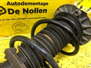 Used Front shock absorber rod, right Mini Mini (F55) 1.5 12V Cooper D Price on request offered by de Nollen autorecycling