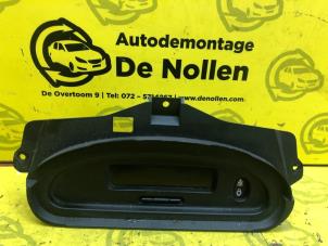 Usagé Affichage intérieur Renault Scénic I (JA) 1.6 16V Prix € 24,95 Règlement à la marge proposé par de Nollen autorecycling