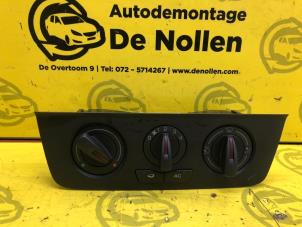 Usados Panel de control de calefacción Seat Ibiza IV SC (6J1) 1.2 TDI Ecomotive Precio € 39,99 Norma de margen ofrecido por de Nollen autorecycling