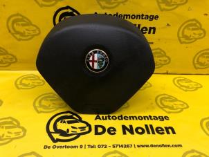 Used Left airbag (steering wheel) Alfa Romeo MiTo (955) 0.9 TwinAir Price € 250,00 Margin scheme offered by de Nollen autorecycling