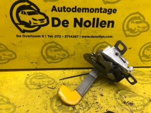 Used Hood lever Alfa Romeo MiTo (955) 0.9 TwinAir Price € 25,00 Margin scheme offered by de Nollen autorecycling