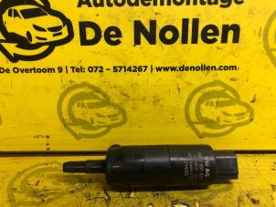 Usados Bomba de limpiaparabrisas delante Seat Ibiza IV SC (6J1) 1.2 TDI Ecomotive Precio € 14,00 Norma de margen ofrecido por de Nollen autorecycling