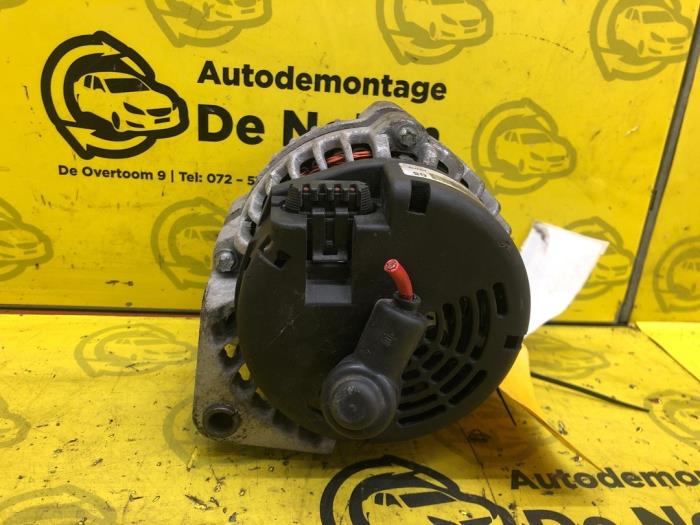 Begagnade Dynamo Renault Twingo (C06) 1.2 Pris € 40,00 Marginaltabell erbjuds av autodemontage denollen