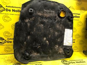 Used Engine protection panel Audi A4 Quattro (B8) 2.0 TDI 16V Price € 29,99 Margin scheme offered by de Nollen autorecycling