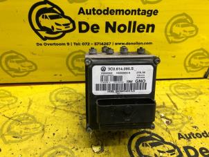 Bloc ABS d'un Volkswagen Passat Variant (3C5) 2.0 TDI 140 2006