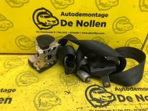 Used Front seatbelt, right Renault Twingo II (CN) 1.2 Price € 35,00 Margin scheme offered by de Nollen autorecycling