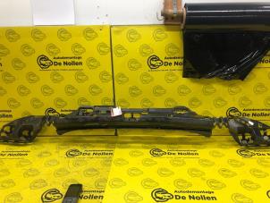 Used Rear bumper bracket central BMW 2 serie (F22) 220d 2.0 16V Price € 48,40 Inclusive VAT offered by de Nollen autorecycling