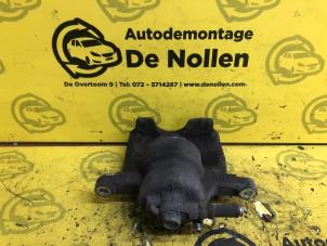 Used Front brake calliper, left Toyota Aygo (B10) 1.4 HDI Price € 40,00 Margin scheme offered by de Nollen autorecycling
