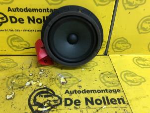 Used Speaker Suzuki Vitara (LY/MY) 1.6 16V VVT AllGrip Price € 30,00 Margin scheme offered by de Nollen autorecycling