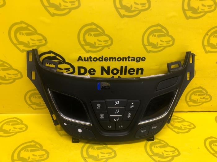 Używane Panel climatronic Opel Insignia 1.6 CDTI 16V Cena na żądanie oferowane przez autodemontage denollen