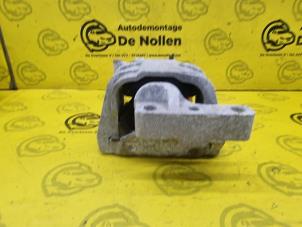 Used Engine mount Audi TT (8J3) 2.0 TFSI 16V Price € 25,00 Margin scheme offered by de Nollen autorecycling