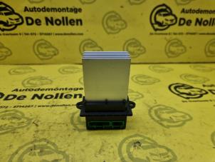 Used Heater resistor Peugeot 1007 (KM) 1.6 GTI,Gentry 16V Price € 30,00 Margin scheme offered by de Nollen autorecycling