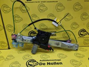 Usagé Mécanique vitre 2portes avant droite Opel Corsa D 1.3 CDTi 16V ecoFLEX Prix € 39,99 Règlement à la marge proposé par de Nollen autorecycling