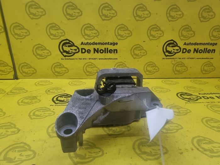 Gebrauchte Motorlager Renault Scénic III (JZ) 1.4 16V TCe 130 Preis € 30,00 Margenregelung angeboten von autodemontage denollen