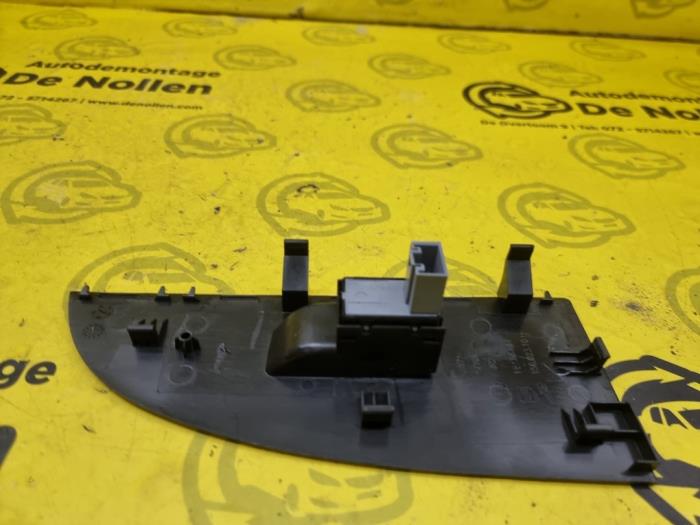 Electric window switch Seat Leon 1.9 TDI 105 7L6959855B