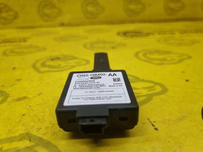 Używane Keyless Entry-Antena Jaguar XF (CC9) 2.2 D 16V Cena € 35,00 Procedura marży oferowane przez autodemontage denollen