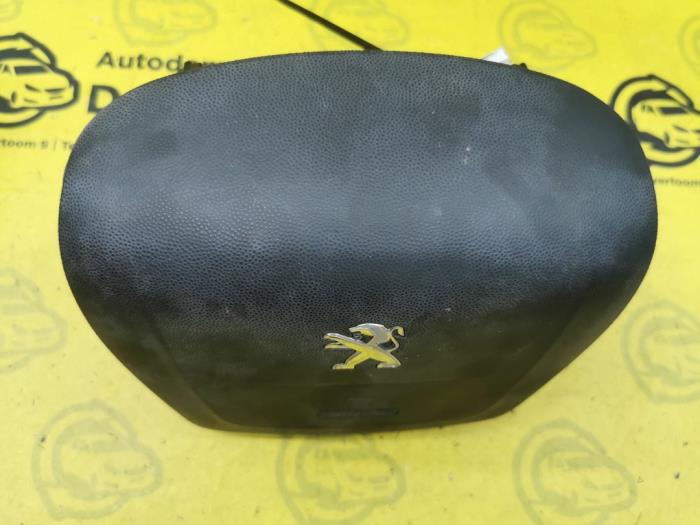 Left airbag (steering wheel) from a Peugeot Boxer (U9) 2.0 BlueHDi 130 2018
