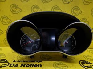 Used Odometer KM Mercedes C (W205) C-200d 2.2 16V Price € 250,00 Margin scheme offered by de Nollen autorecycling
