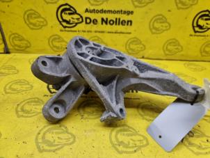 Used Gearbox mount Mini Mini (R56) 1.6 16V One Price € 25,00 Margin scheme offered by de Nollen autorecycling