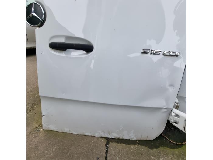 Tylne drzwi samochodu dostawczego z Mercedes-Benz Sprinter 3,5t (907.6/910.6) 319 CDI 3.0 V6 24V RWD 2019