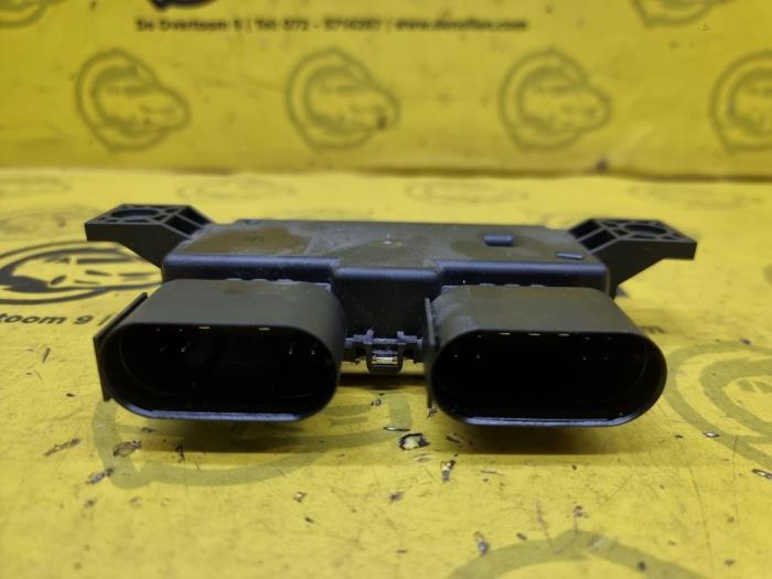 Usagé Module pompe carburant Mercedes Sprinter 3,5t (907.6/910.6) 319 CDI 3.0 V6 24V RWD Prix € 30,25 Prix TTC proposé par autodemontage denollen