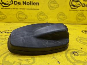 Used GPS antenna Mercedes Sprinter 3,5t (907.6/910.6) 319 CDI 3.0 V6 24V RWD Price € 48,40 Inclusive VAT offered by de Nollen autorecycling